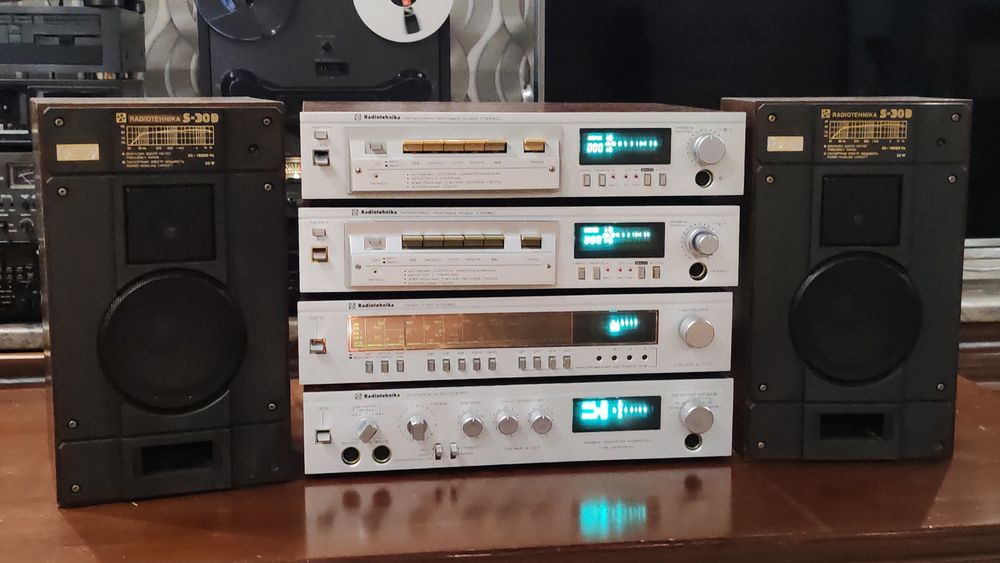 Музыкальный  центр