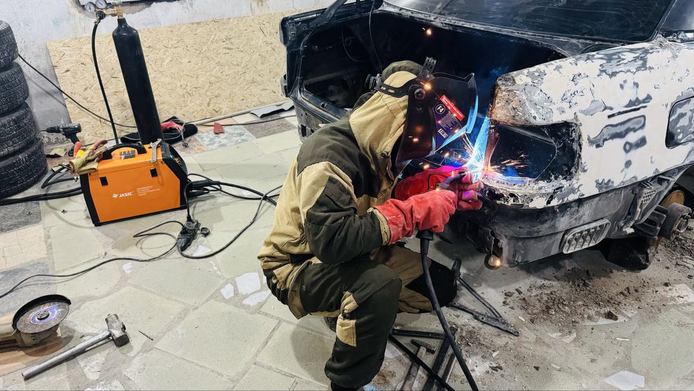 сварщик на выезд. сваршик. сбаршик. сварчик. сварочный услуги