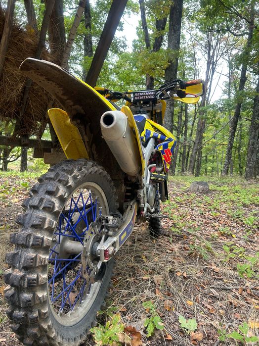 Suzuki RM-Z /2015