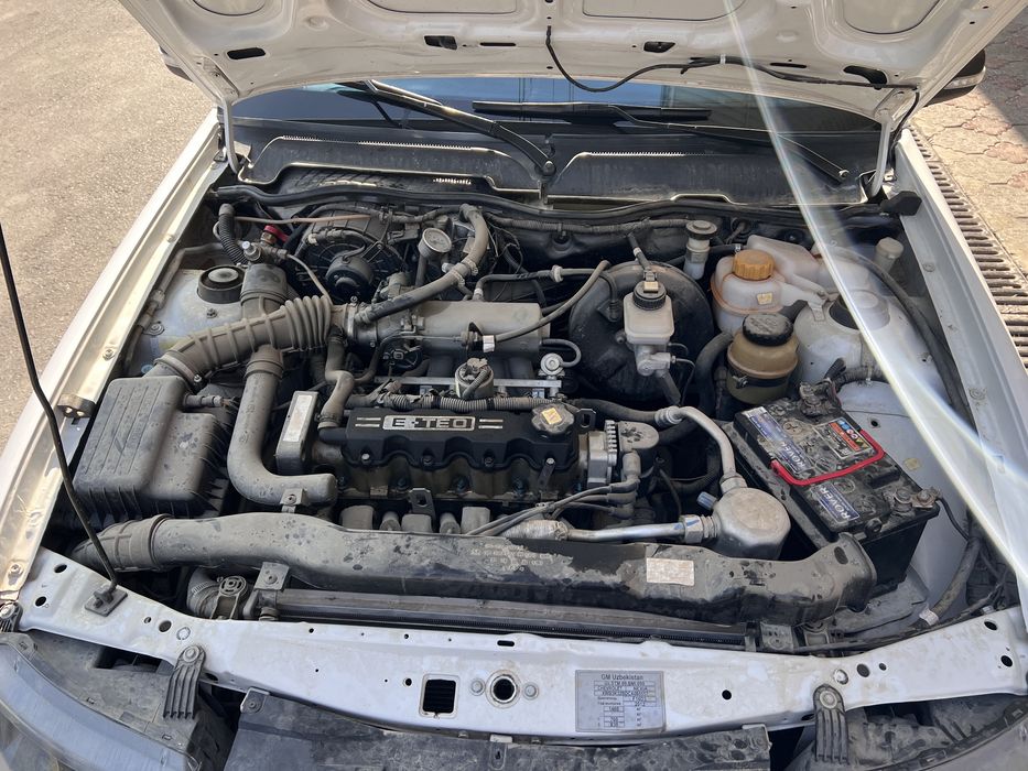 Nexia 2 sons gibrit sotiladi