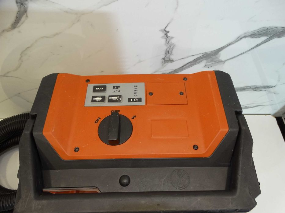 Hilti VC 10M - 22 / Nuron - Акумулаторна прахосмукачка