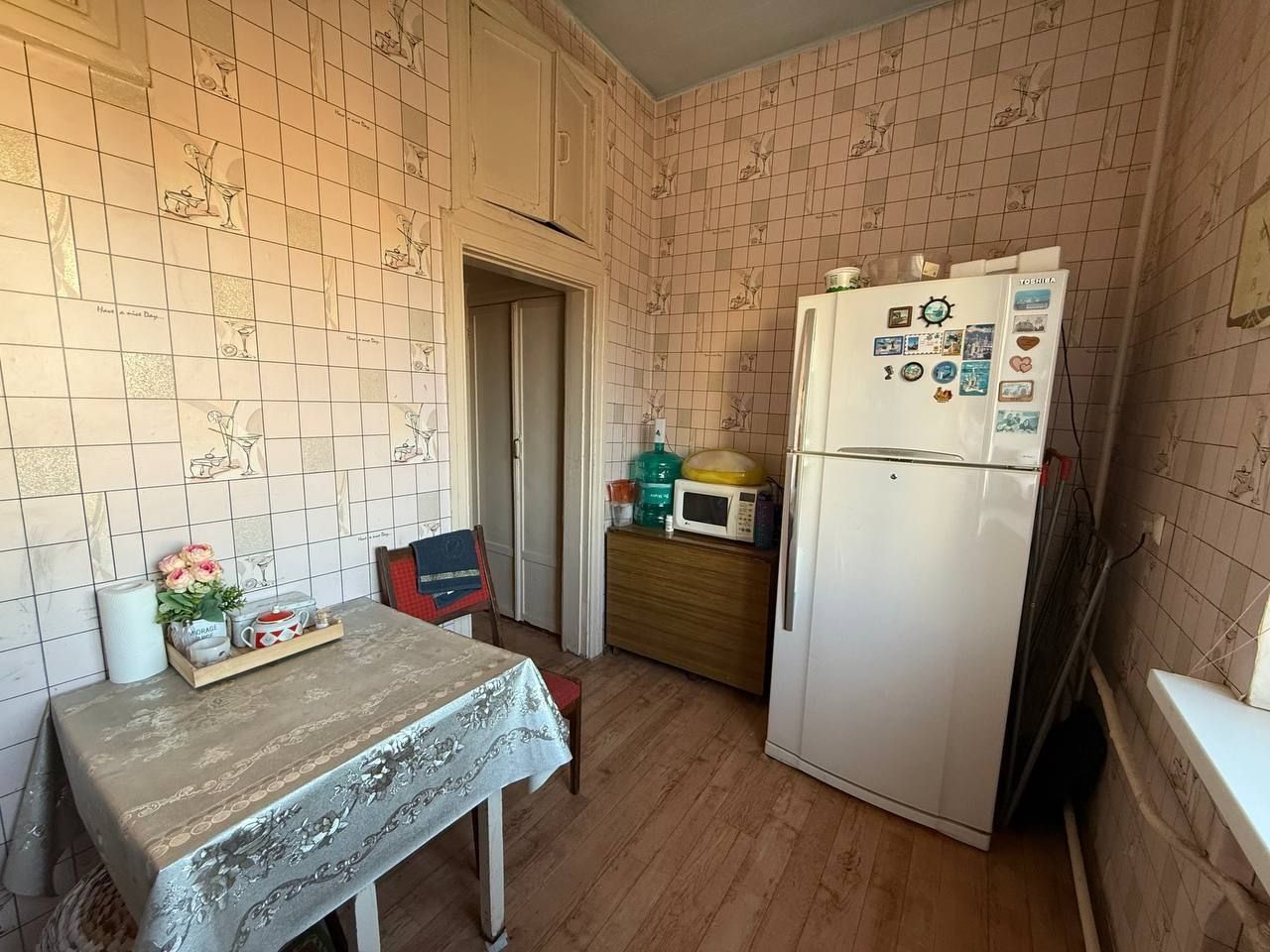 Срочно! Лабзак в доль  дороги  2/4/4 кирпич  орентир УМС  59.900у.е