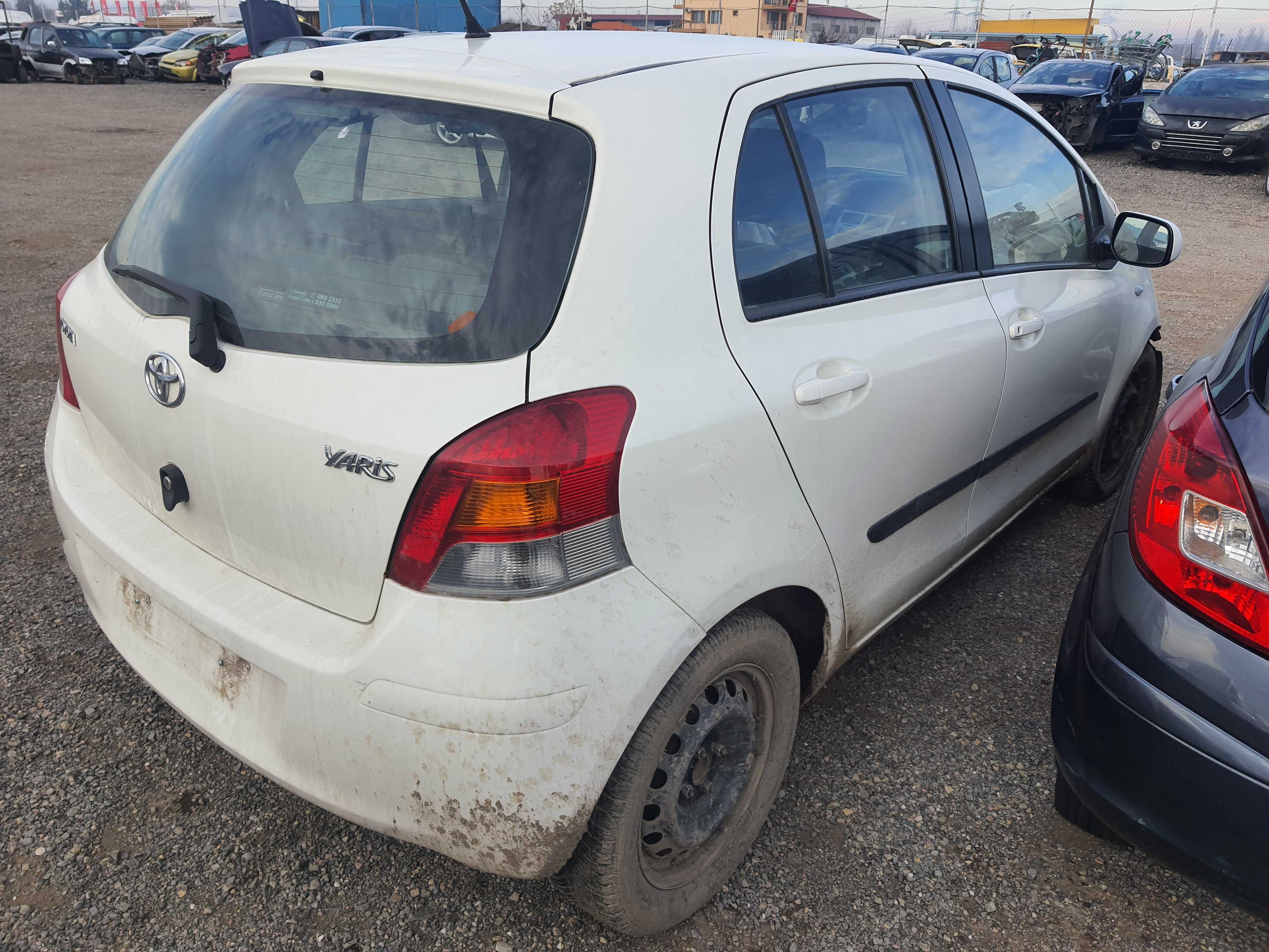 На части! Toyota Yaris 1.3 i VVT-i