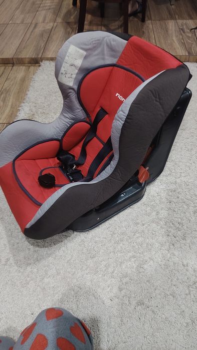 Scaun auto pentru copii