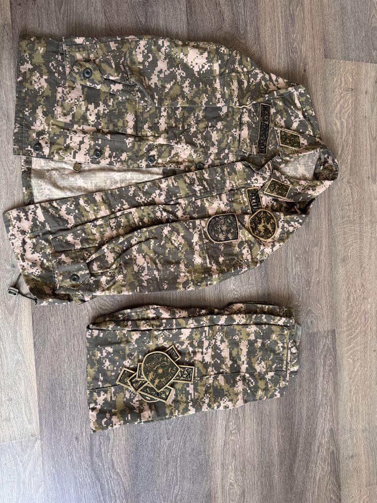 Военная форма, кафедра