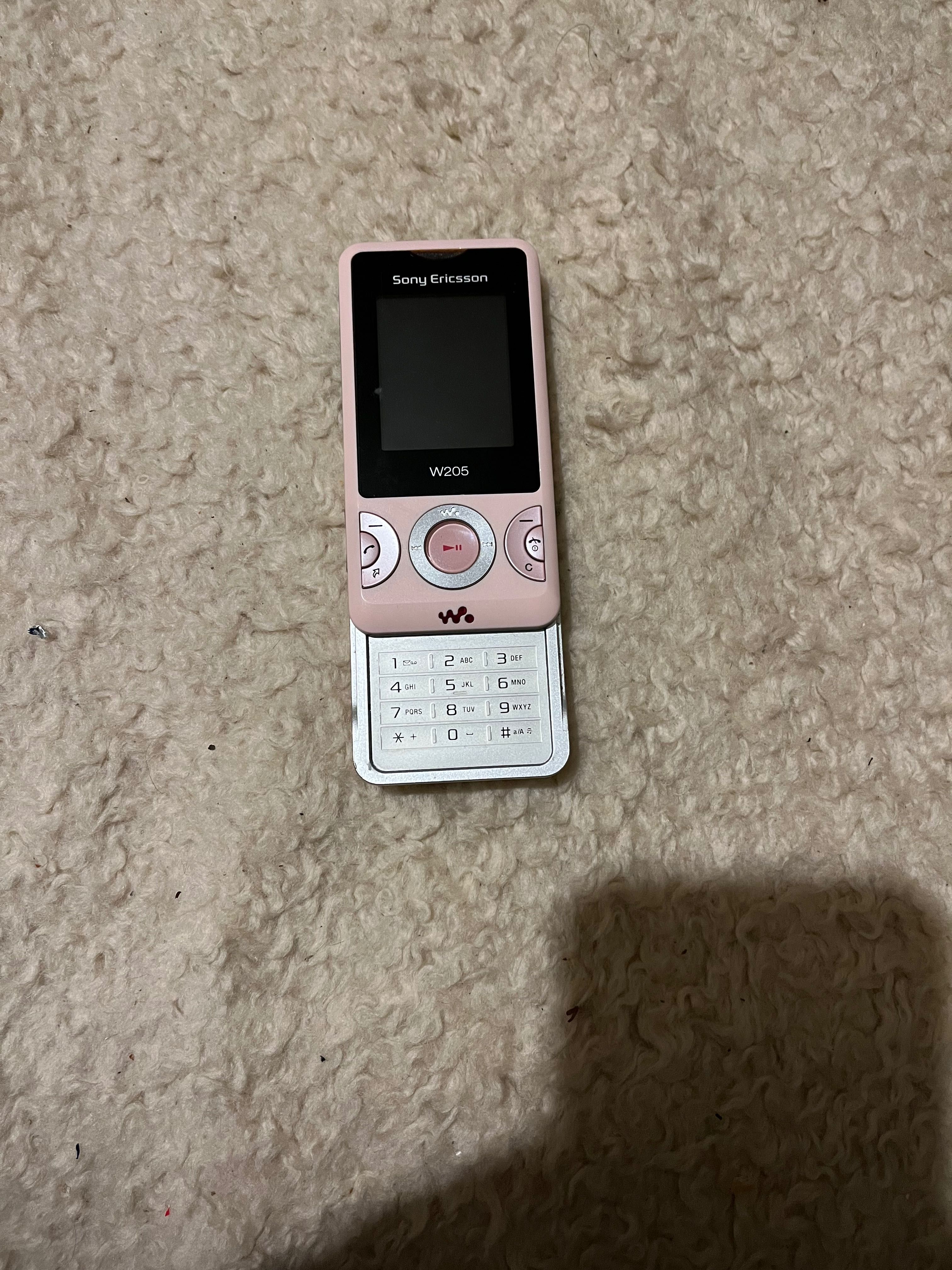 Sony Eryccson W205