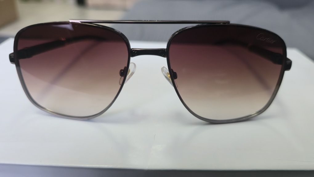 Ochelari de soare Cartier rama maro