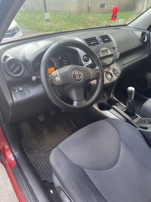 Vand toyota rav 4
