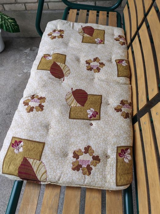 Продам матрас детский