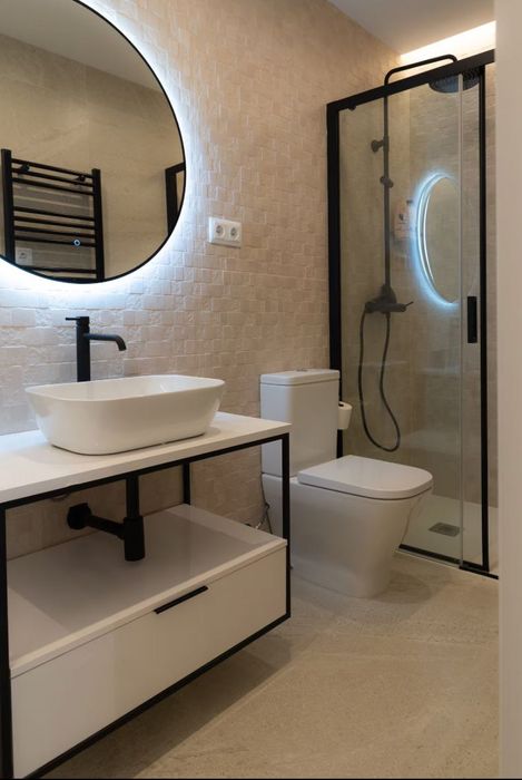 Дава се под наем Едностаен апартамент в София, Център - 52 кв.м за 423.81 € - Снимка #4