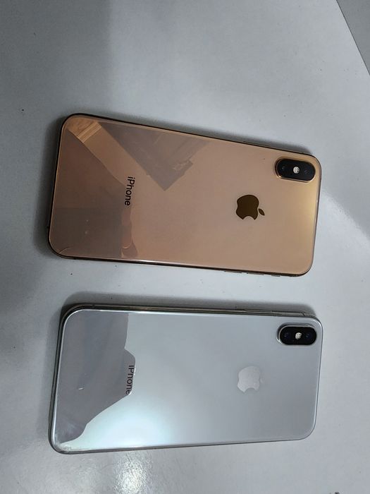 Iphone Xs LL/A Gold 64GB Bat 100% Ideal