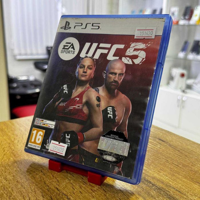 Диск игровой SONY PlayStation 5 ufc 5 / sk151420