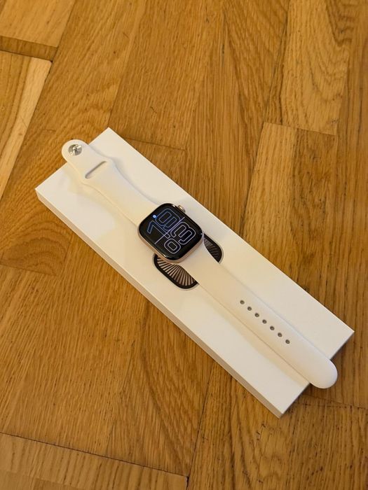 Apple watch 10 GPS Rose Gold - 3 ani garanție