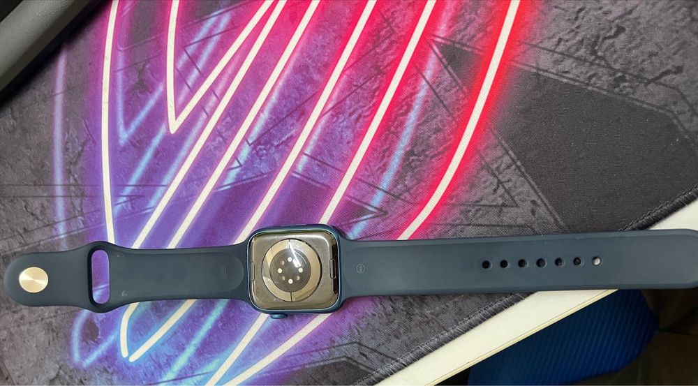 Appke watch 7 в хорошем состоянии срочно