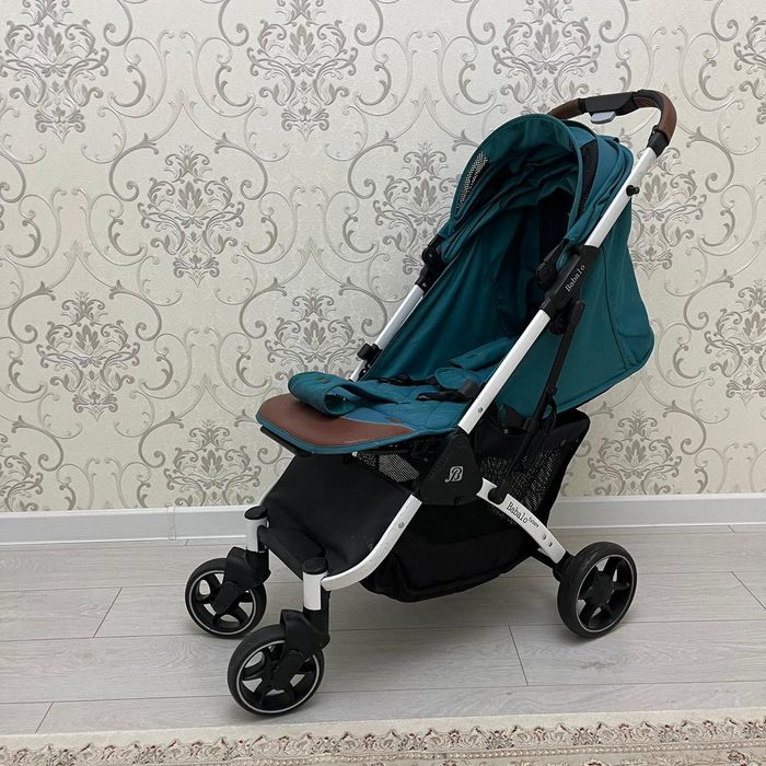 Детская коляска.