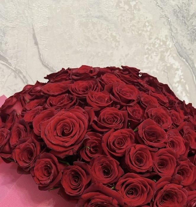 Цветы 101 красных роз