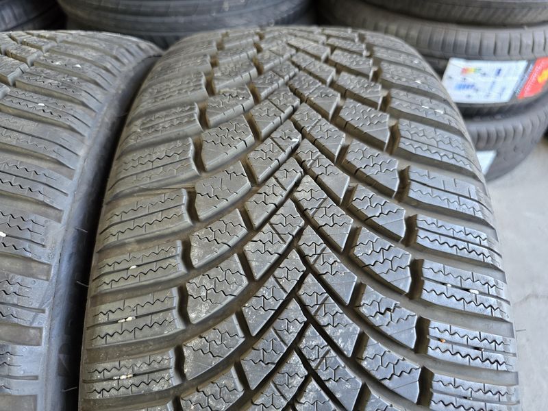 225/40/18 BRIDGESTONE 4бр