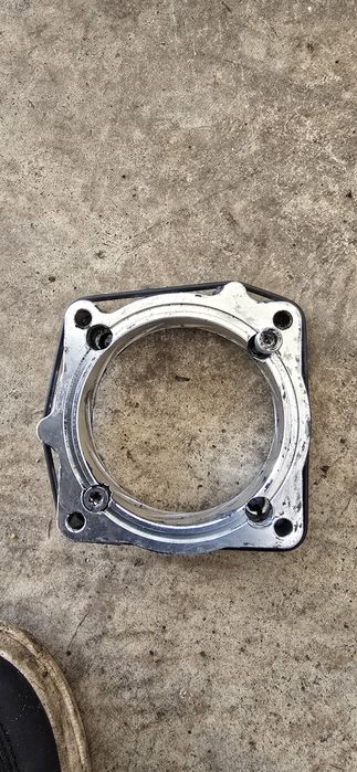 Продавам дросел 80мм от 5.7 хеми / 3.0tfsi upgrade