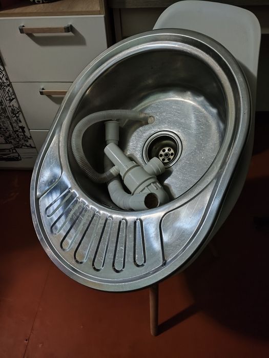 Продам Раковину из нержавейки.