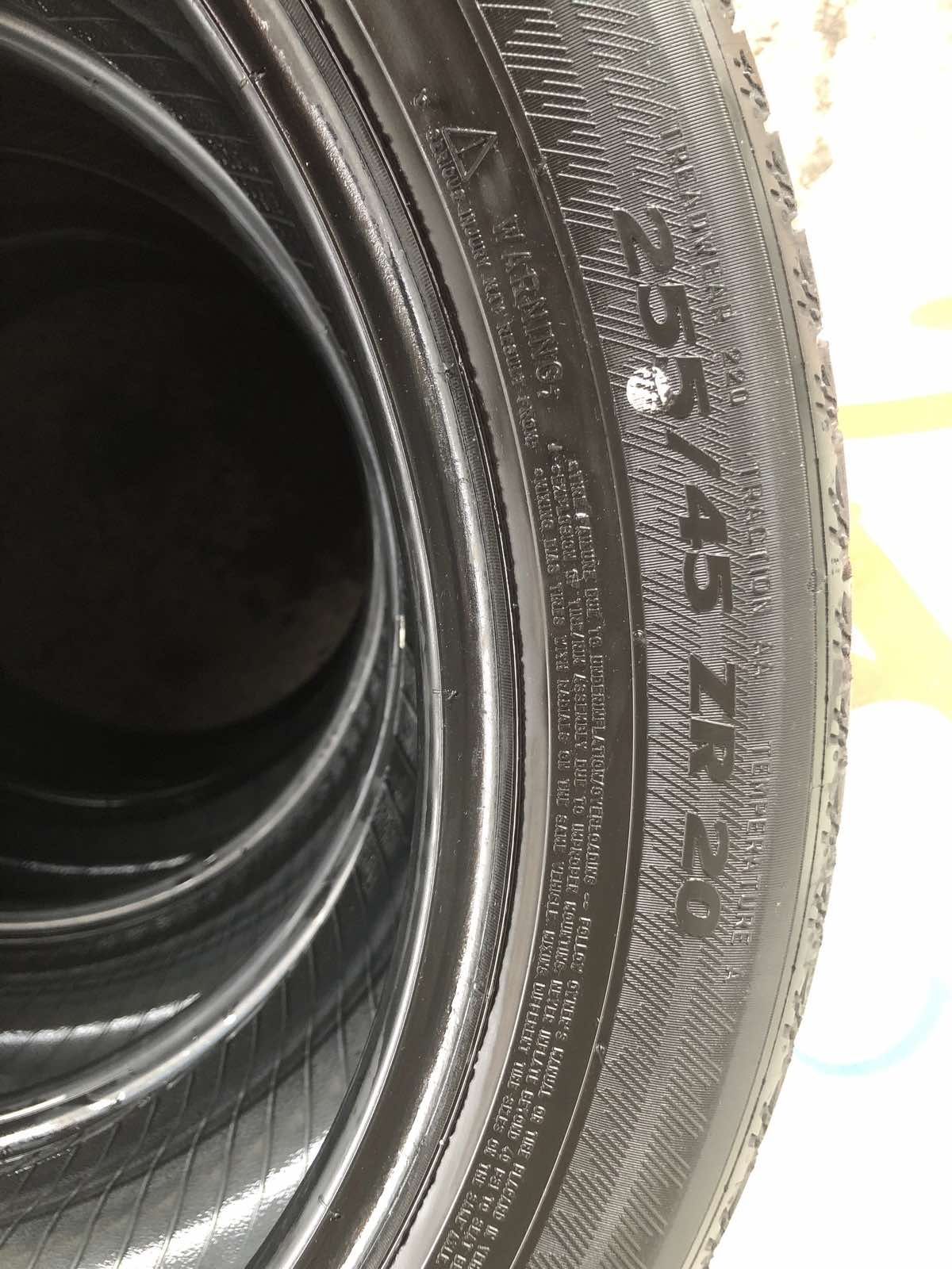 Летни 285/40/20+255/45/20 Michelin /Dot 20/ 6mm