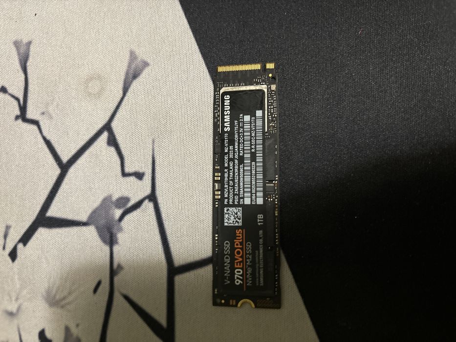 NVMe M.2 SSD диск samsung 970 evo plus 1tb