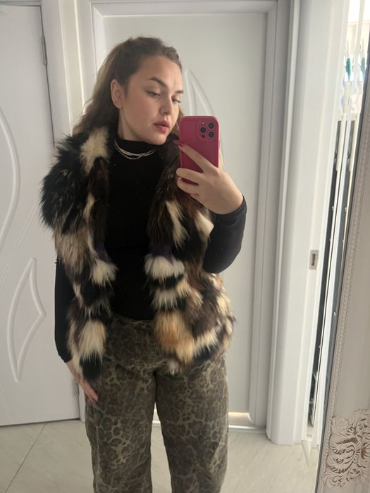 Елек от естествен косъм на сребърна лисица