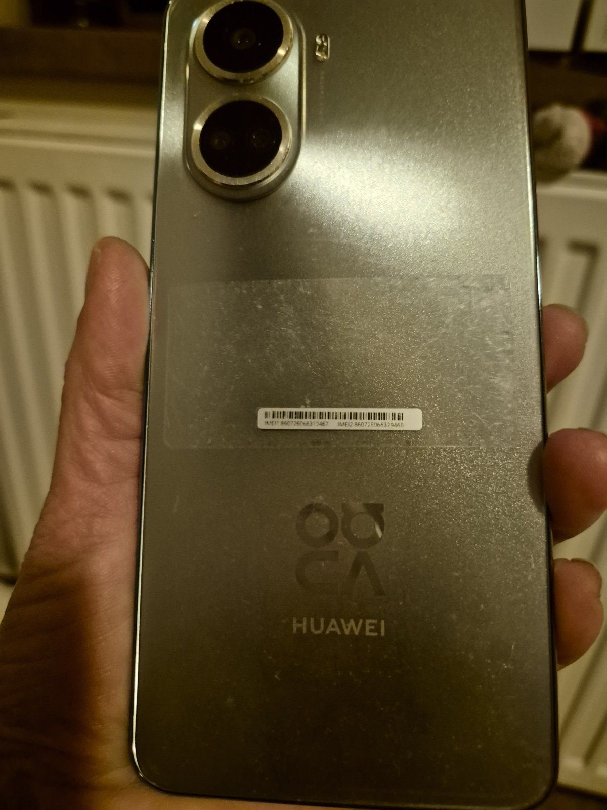 Телефон Huawei Nova se10