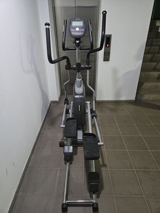 Bicicleta elptica Kettler Axos