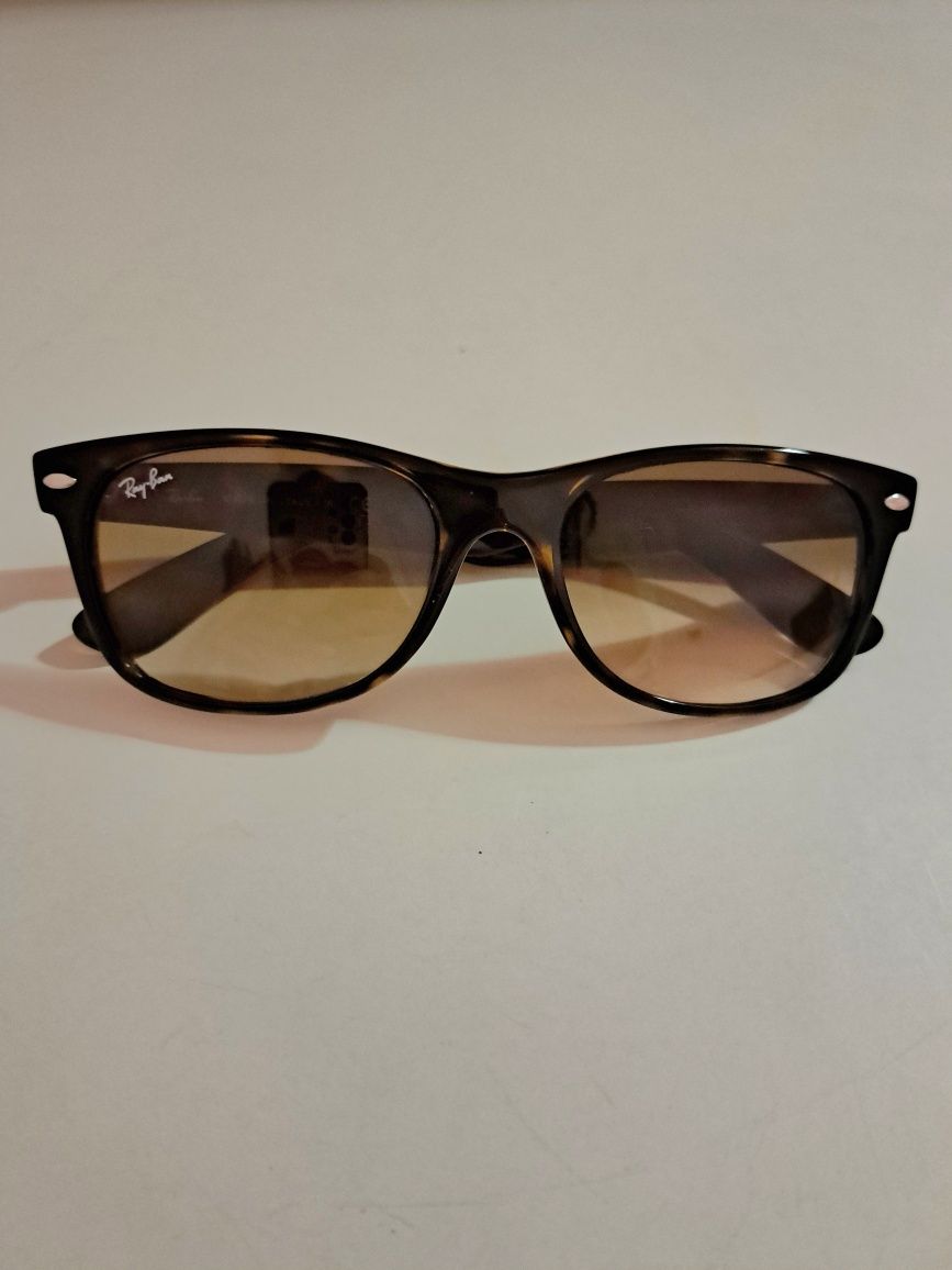 Слънчеви очила Ray-Ban New Wayfarer Classic RB2132 710/51