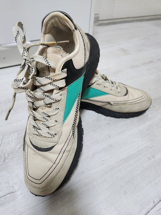 Муржские кросовки 44 размера Reebok Вьетнам