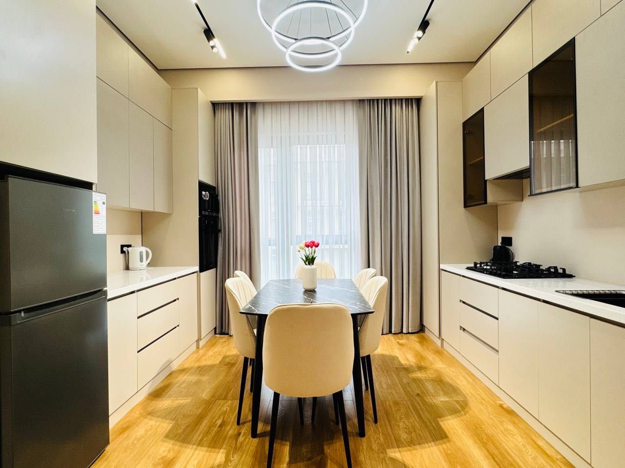 Mirabad Avenue Продается 3 комнатная квартира ремонт Госпитальный