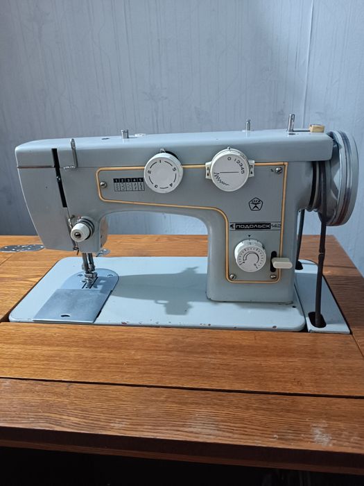 Продам швейную машину подольск