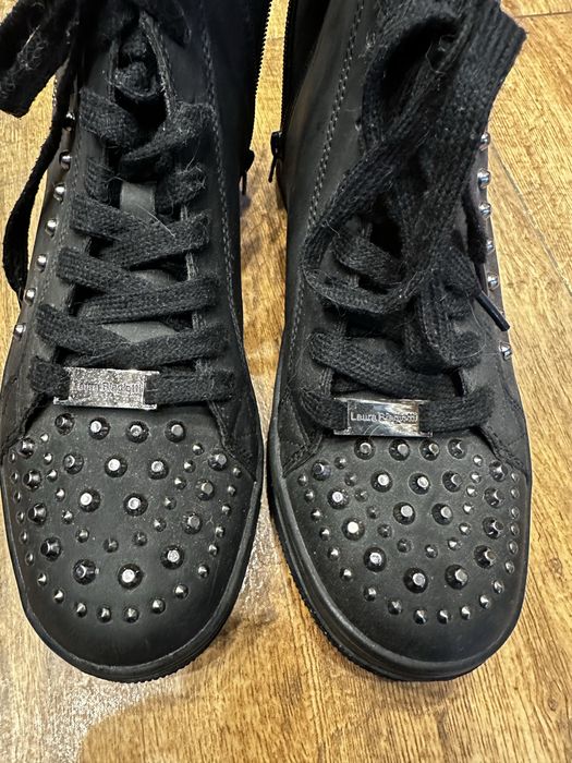 Laura Biadjoti кожени боти