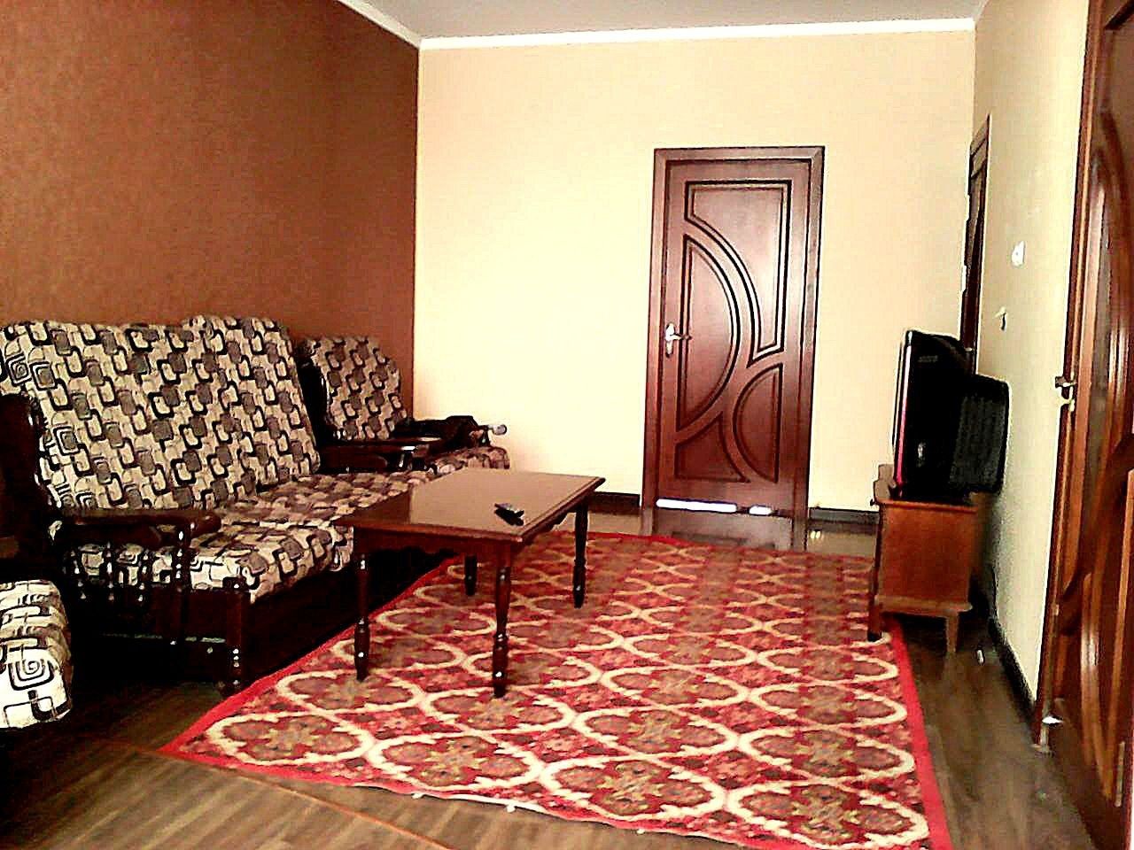 2 xonali uy sotiladi,Mirzo-Ulug'bek tumani,massiv Yalong'och,Navruz br
