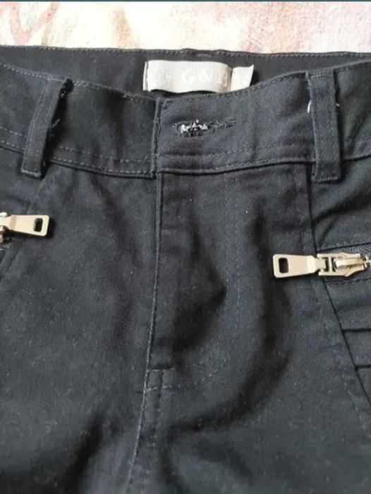 Blugi G&B cu model marimea 34