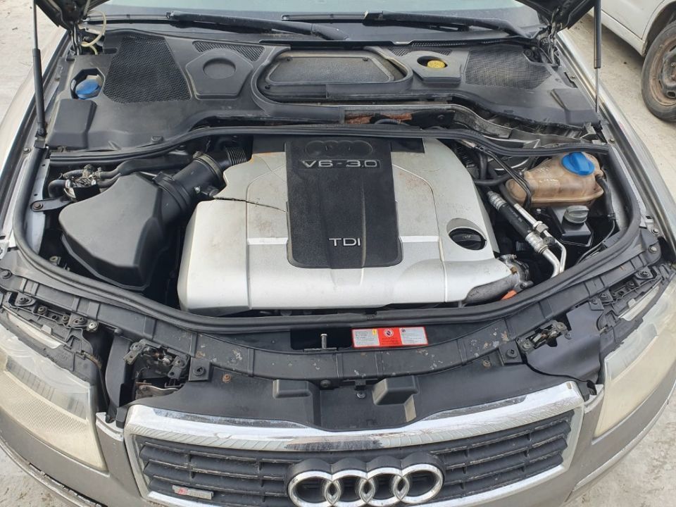 Dezmembrez Audi A8 D3 motor 3.0tdi 171kw 233cp ASB cutie de viteze automata cod GZV 4x4 dezmembrari