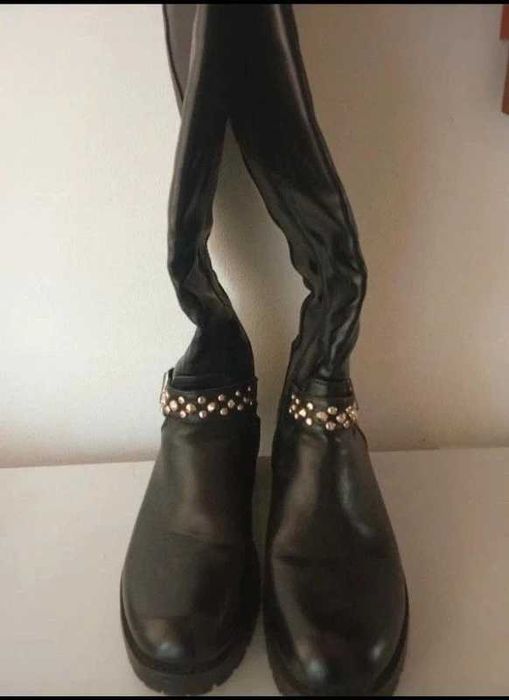 Cizme Negre până la Genunchi