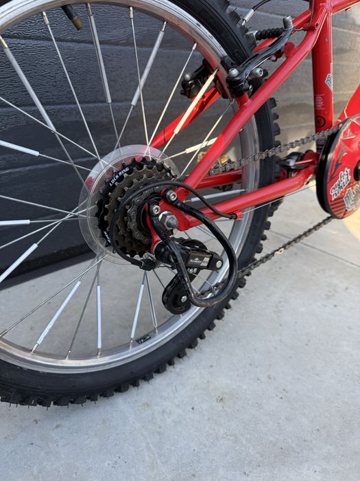 Bicicleta copii 5-9 ani b twin + aparatoare roti si cosulet in fata