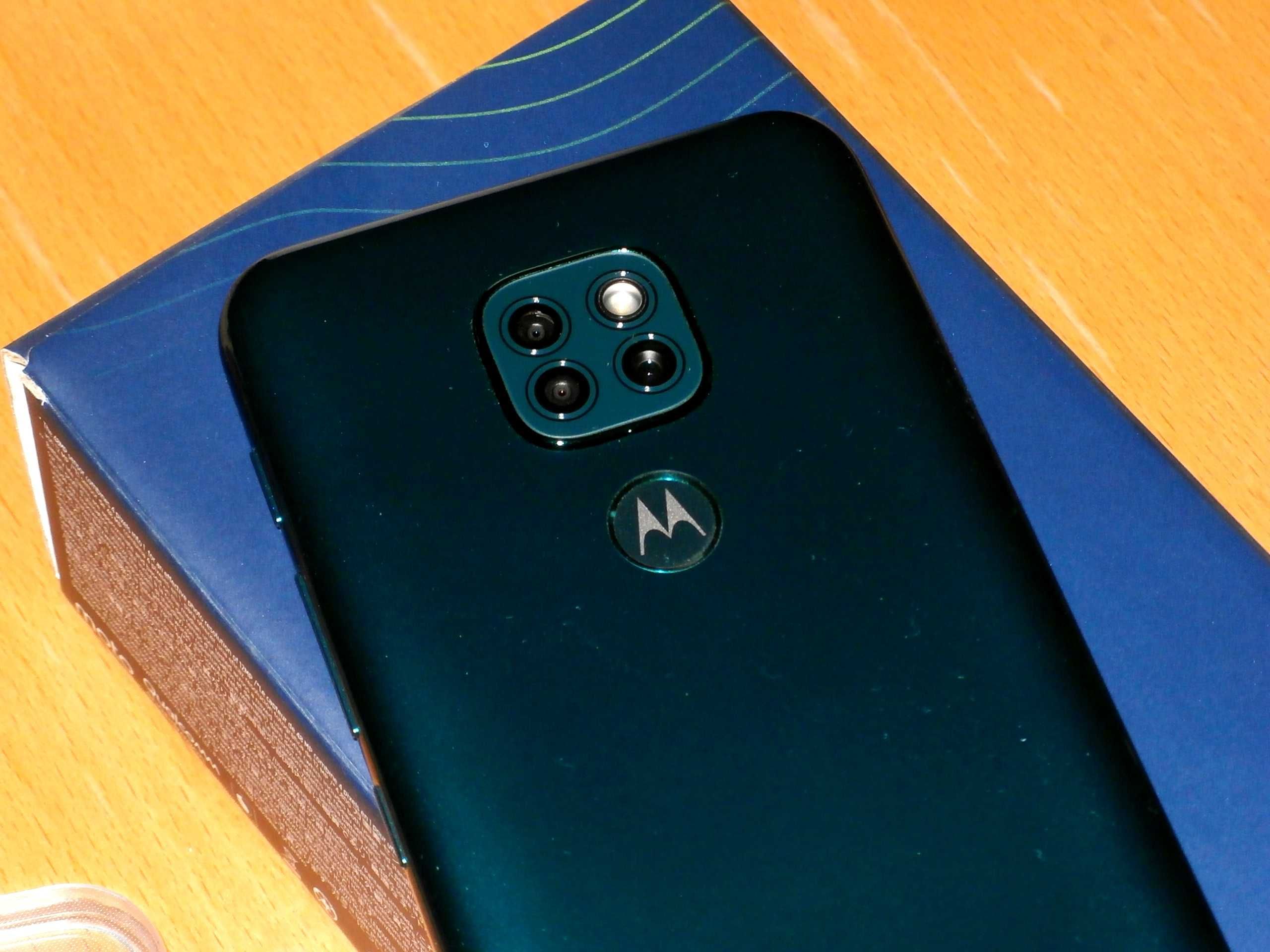 Telefon dual sim MOTOROLA Moto G9 Play 64 GB in cutie