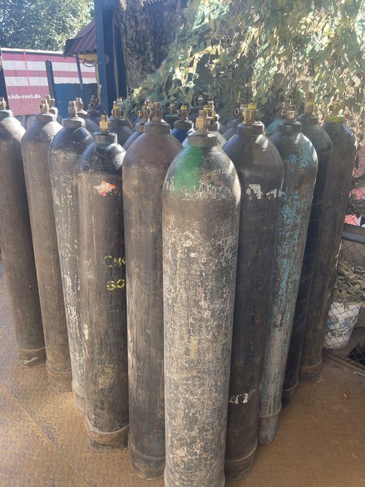Продам кислородные балонны  большой асортимент бу!