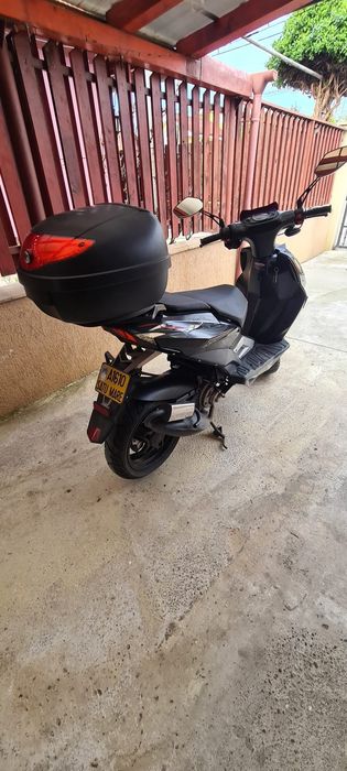Vand scuter Motowel