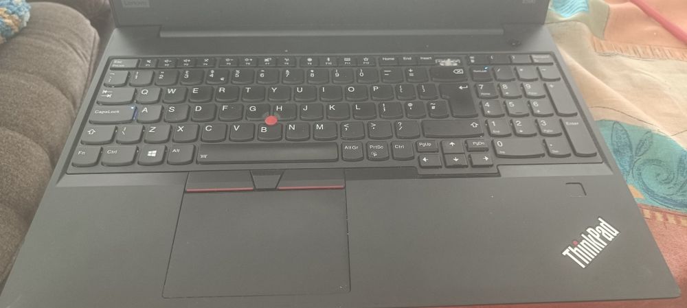 Lenovo Thinkpad e590