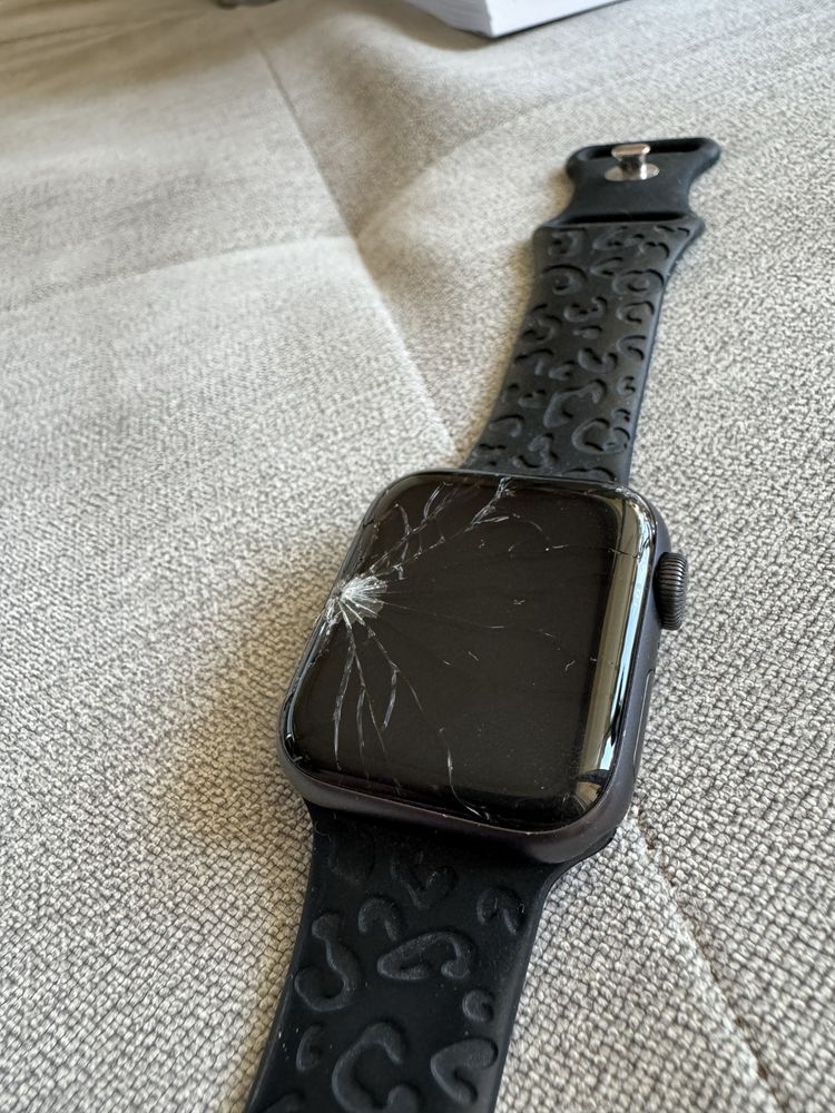 Apple Watch SE 40 mm