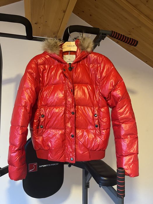Moncler яке с естествен пух