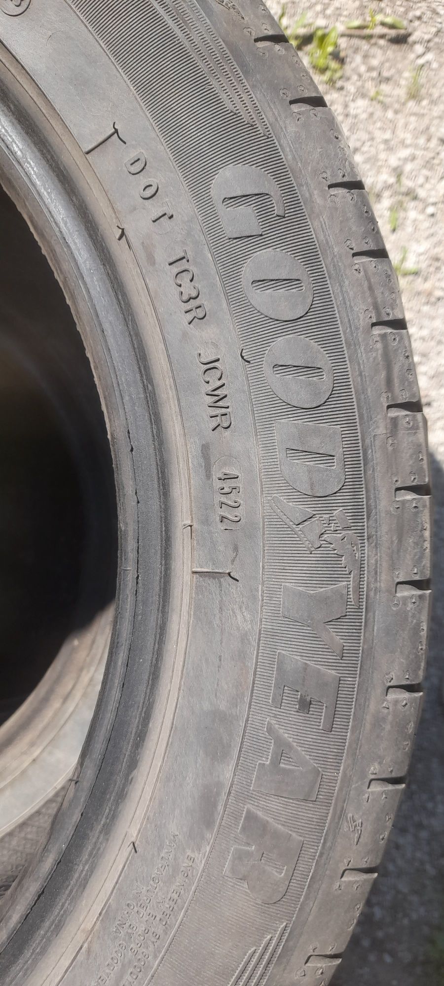 Продам Б/у резину разных размеров,