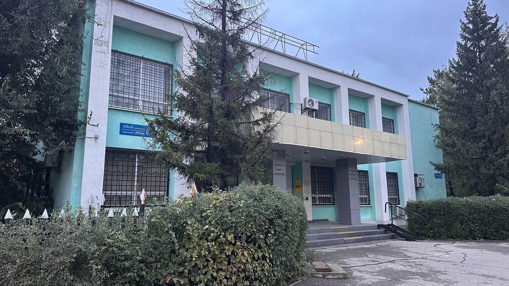 Аренда Здания 1000 м/кв под коммерцию