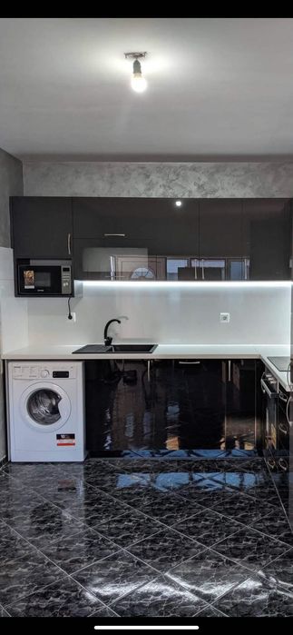 Кухня нова 3м,кухненско обзавеждана MDF,+уреди