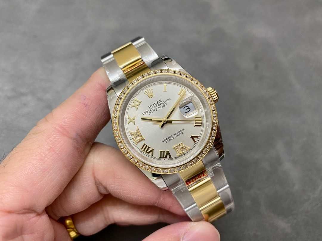 Rolex Datejust 36mm oyster silver gold