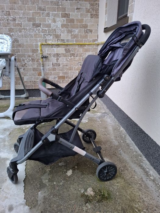 Vând Cărucior Sport tip Troller