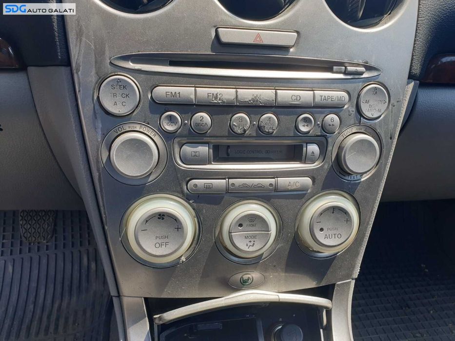 Radio CD Player cu Casetofon Audio FARA Consola Centrala Mazda 6 2002 - 2008